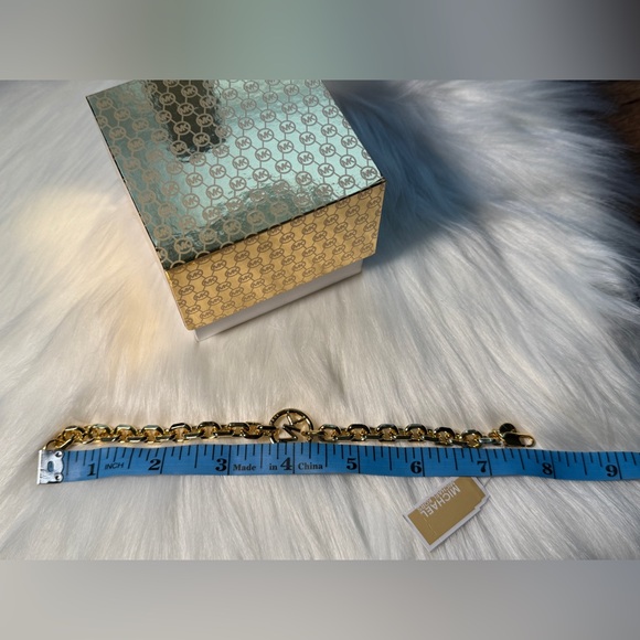 NEW‼️ Michael Kors MK Logo Gold Chain Bracelet NWT